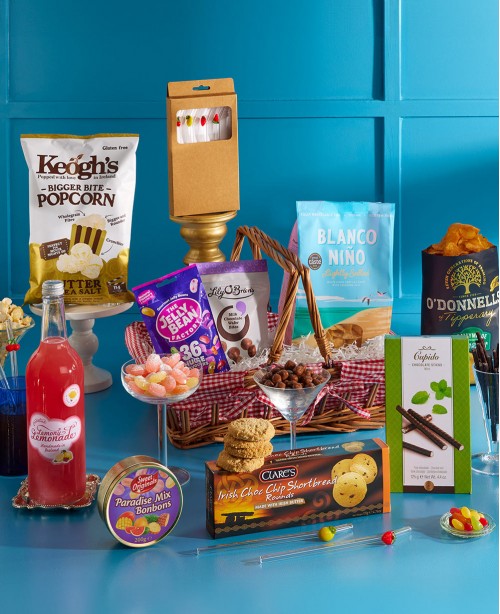 Family Favourites Gift Hamper <br/>(Non Alcoholic Hamper )