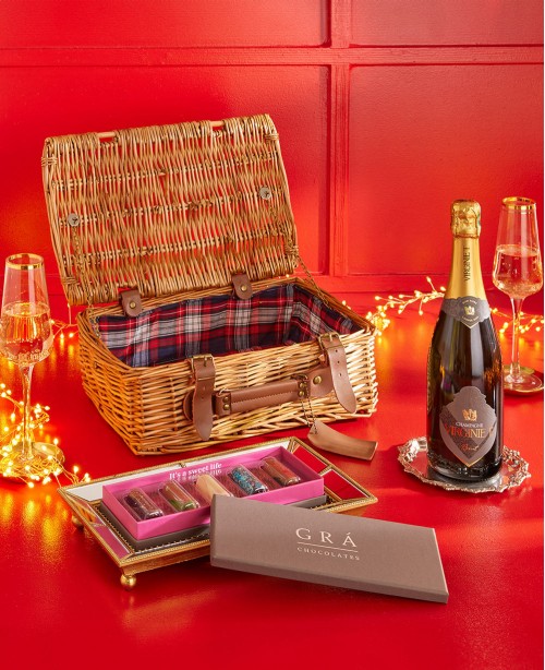 The Luxury Celebration Gift Basket <br/>(Wine Hamper)